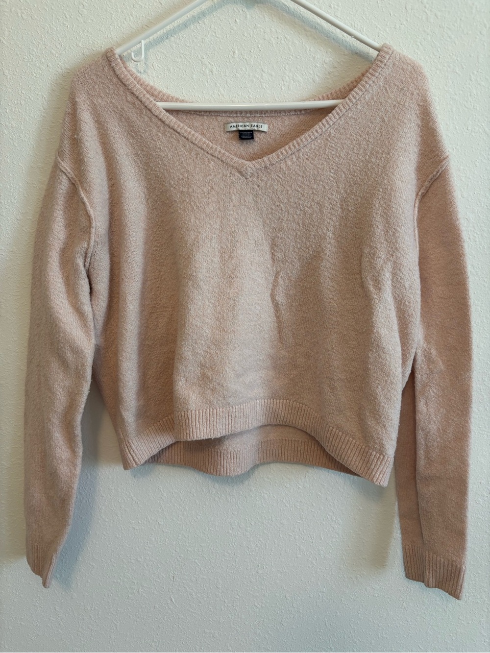 American Eagle Outfitters V-Neck Cropped Sweater Blush Pink Oversized XS